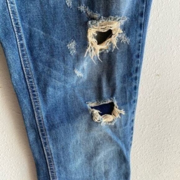 Levi’s 541 Distressed Athletic Fit Everyday Straight Leg Jeans J132 - Picture 5 of 16